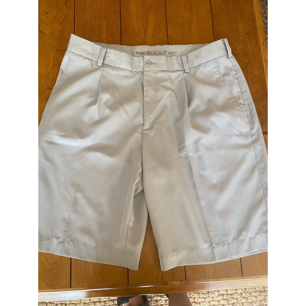 Nike Golf Shorts Mens 34 Beige Tour Performance Chino Pleated Twill